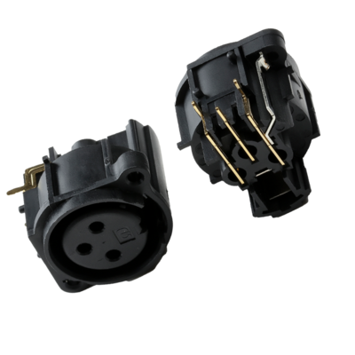 XLR-04W